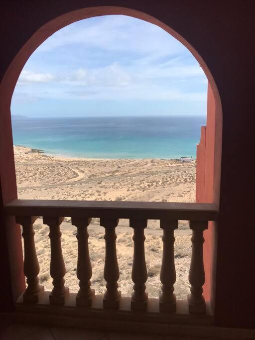 Beach Front Apartment With Stunning Ocean Views! Costa Calma Ngoại thất bức ảnh